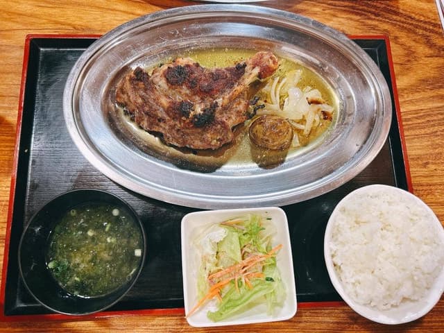 骨付鶏のなんじゃもんじゃ - サブ画像3