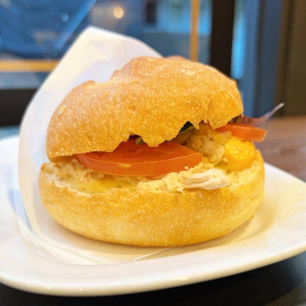 カフェ・ベローチェ 麹町店