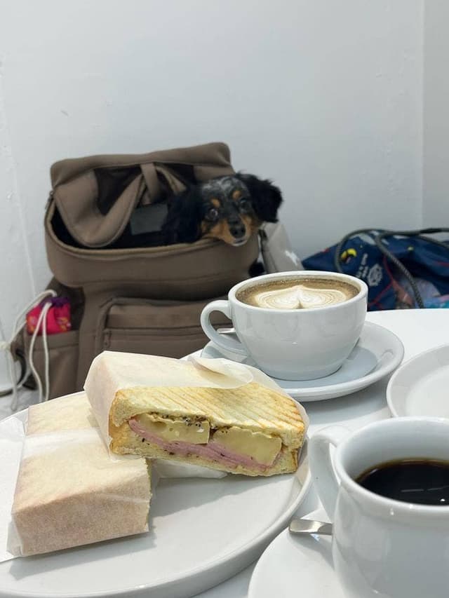 ROAR COFFEE 麻布十番店 - サブ画像1