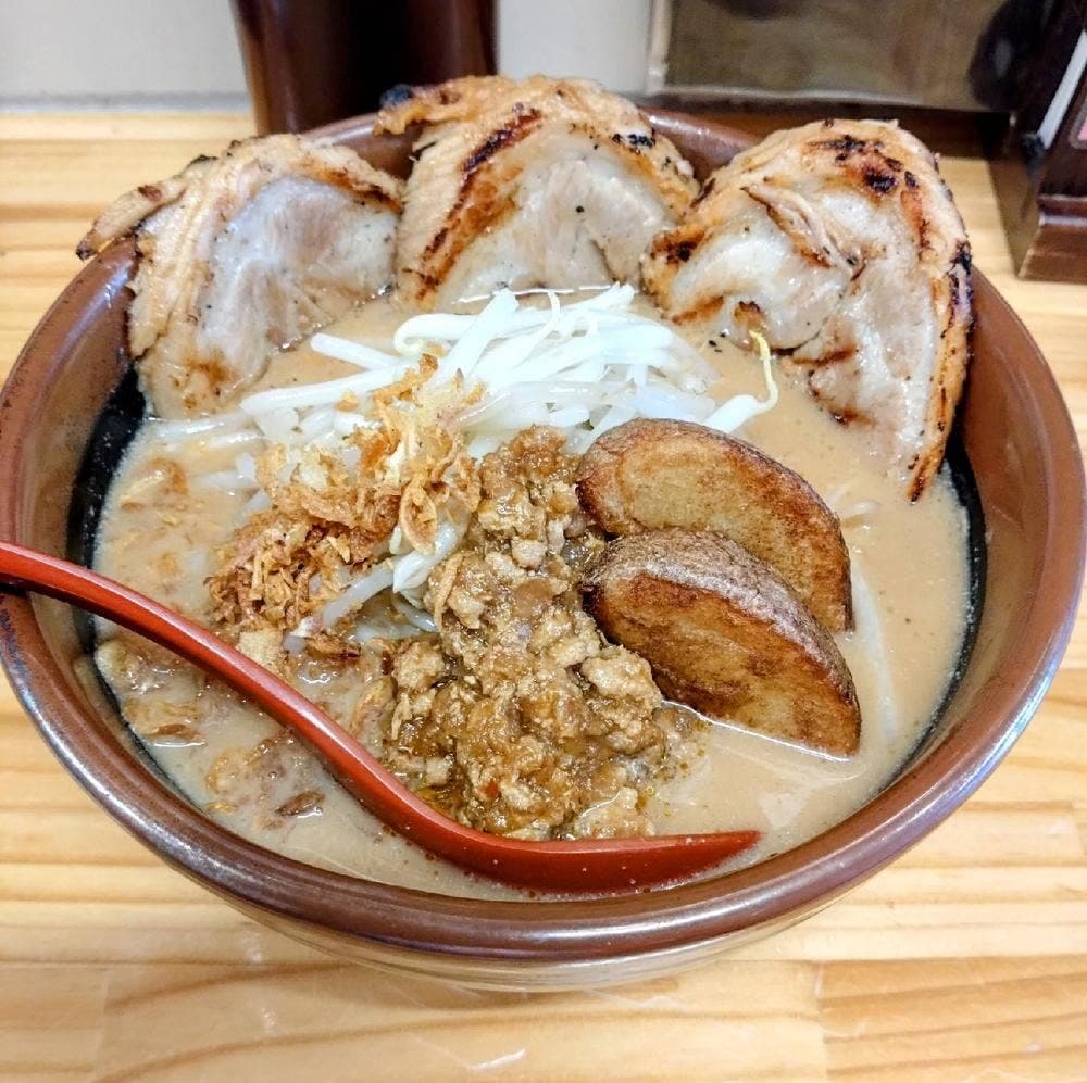 麺場 田所商店 熊本駅店