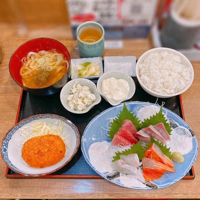 磯丸水産 恵比寿西口店 - サブ画像1