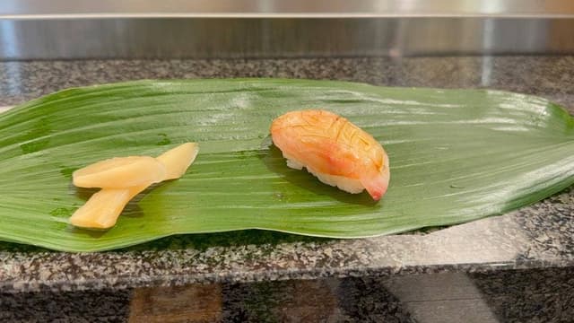 すし辰の立ち食い minamore店 - サブ画像3