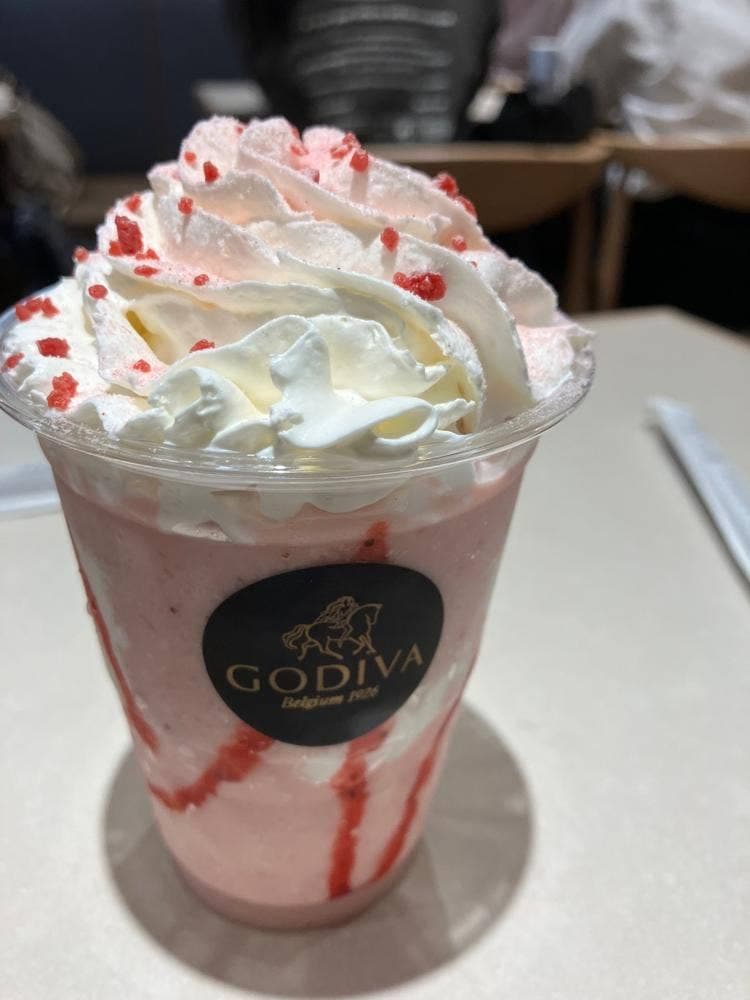 GODIVA café DIAMOR OSAKA