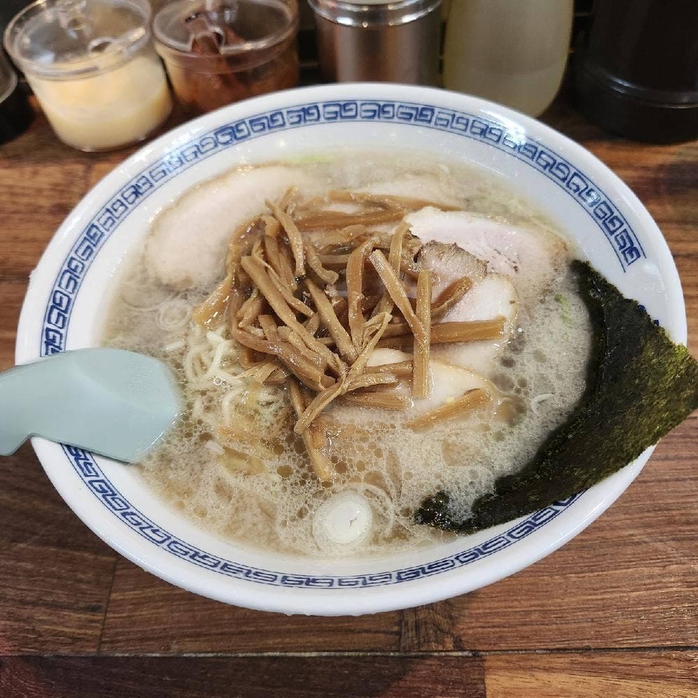 中華そば専門 蔵 岡部宿店
