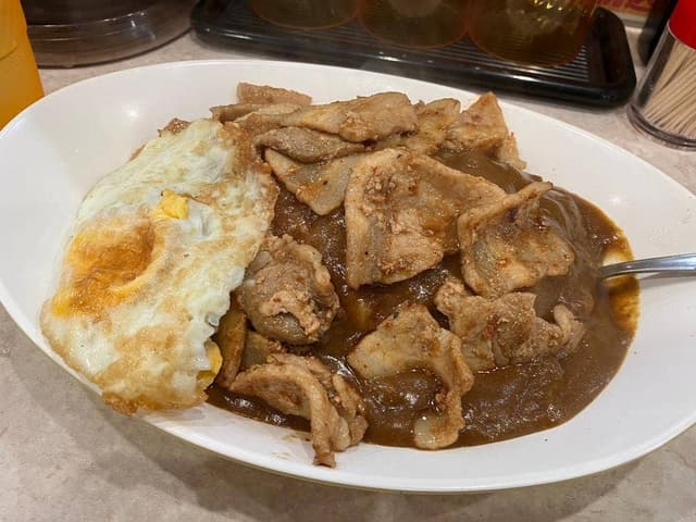 スタミナカレーの店 バーグ 川崎店 - サブ画像1