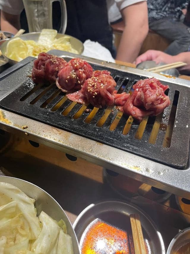 焼肉・ホルモン ぼんず 新宿本館 - サブ画像1