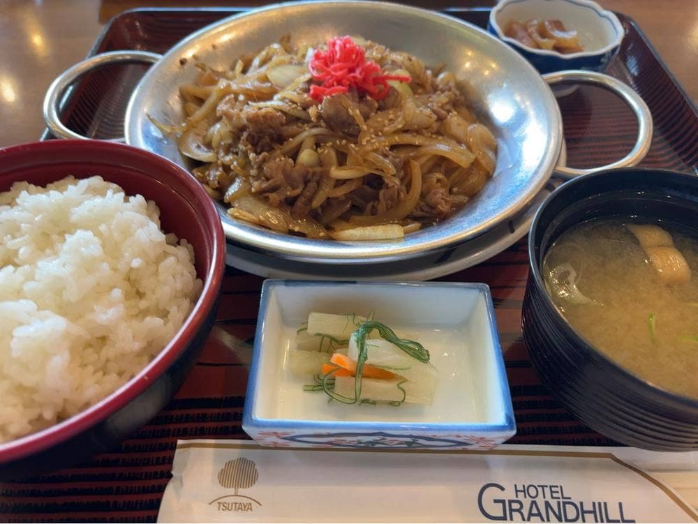 レストラン 三沢空港