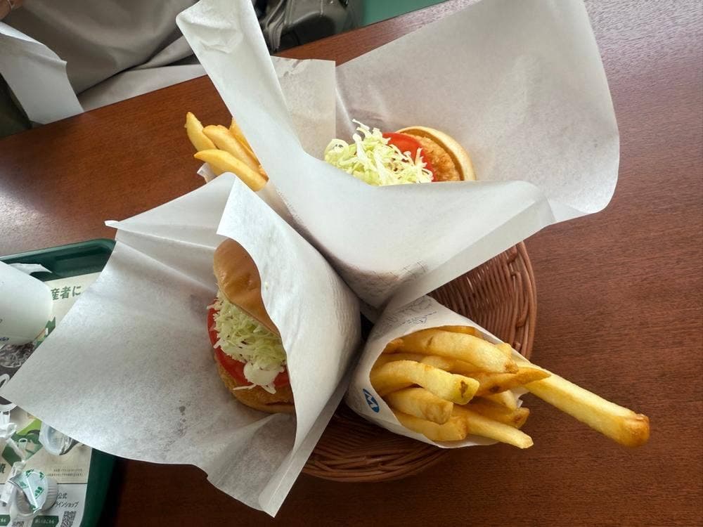 モスバーガー 札幌北48条店