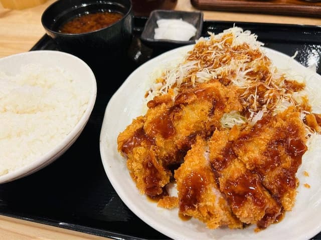 とんかつ まるや 西新宿店 - サブ画像1