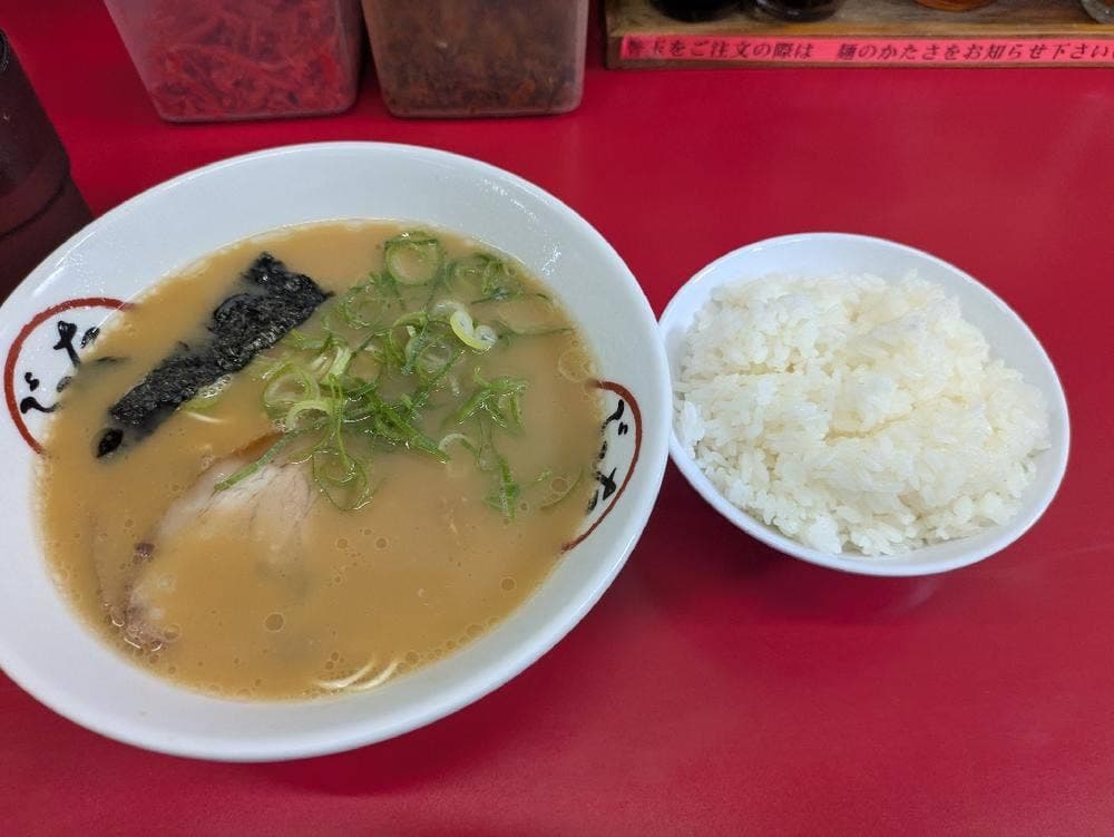 とんこつラーメン 豚のむら