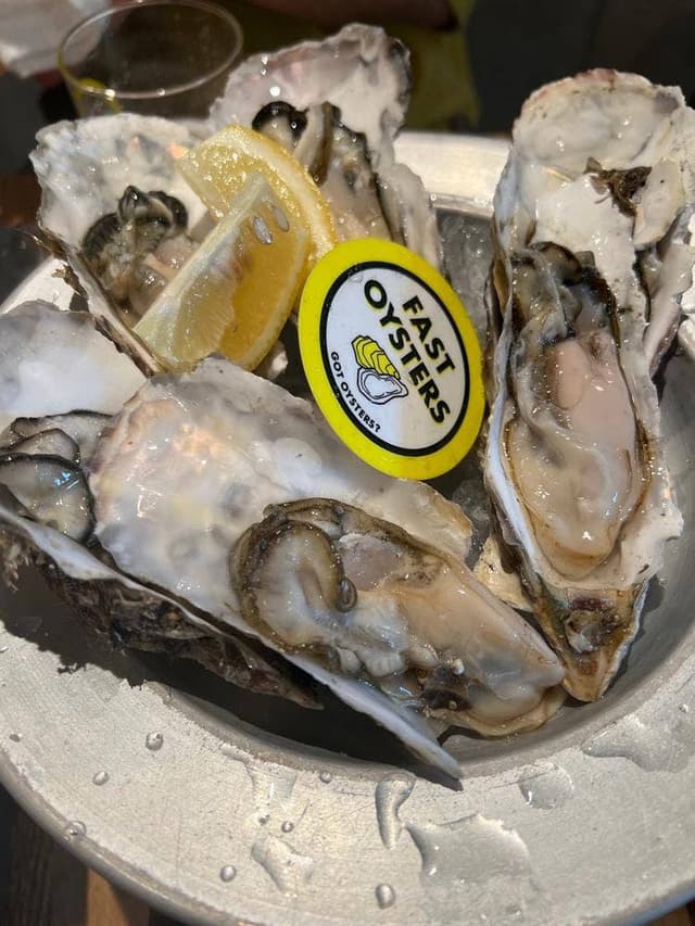 FAST OYSTERS 神楽坂店 - サブ画像2