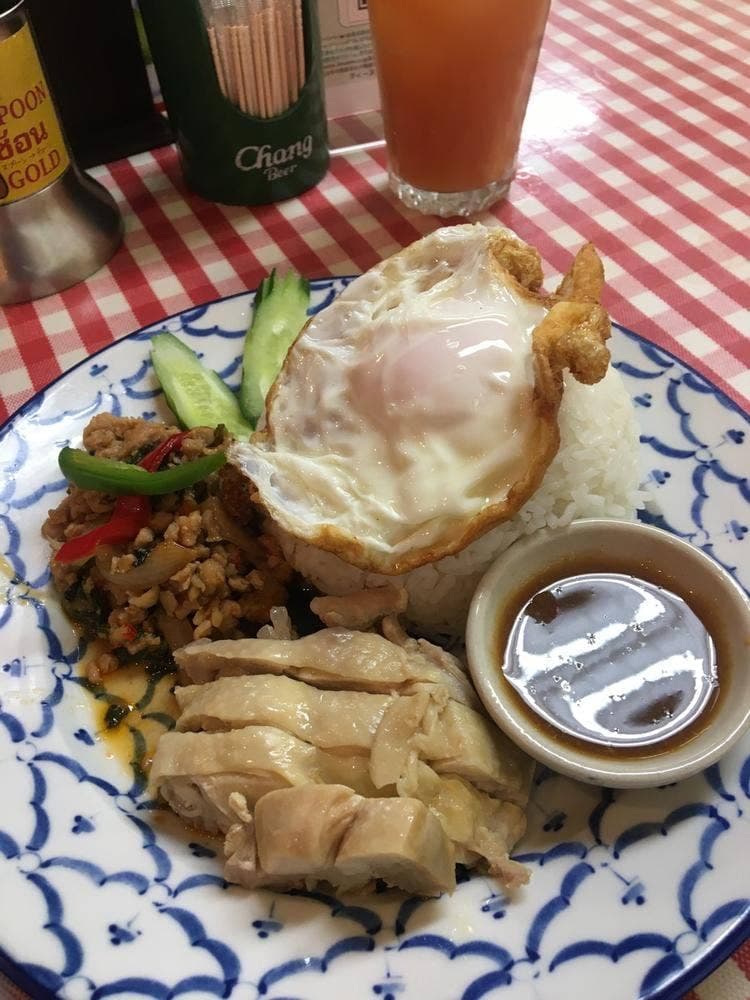 ティーヌン 飯田橋ラムラ店