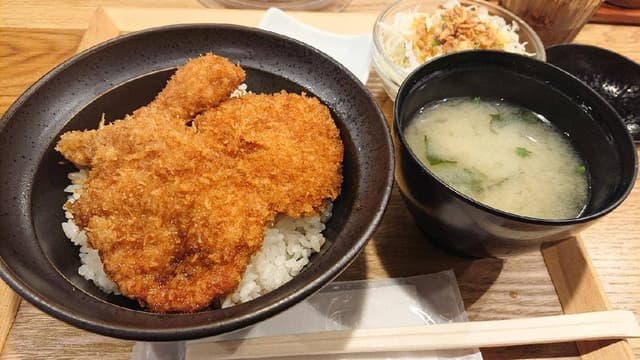 新潟カツ丼タレカツ 飯田橋店 - サブ画像3