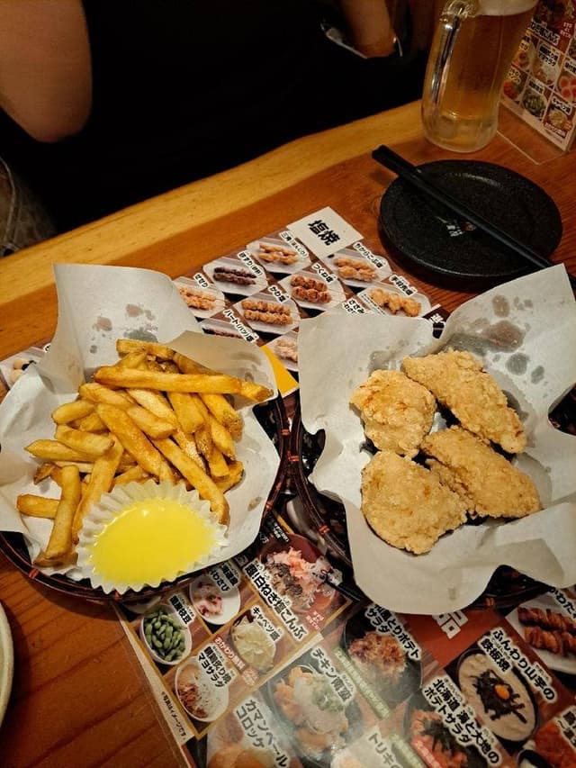 鳥貴族 町屋店 - サブ画像1