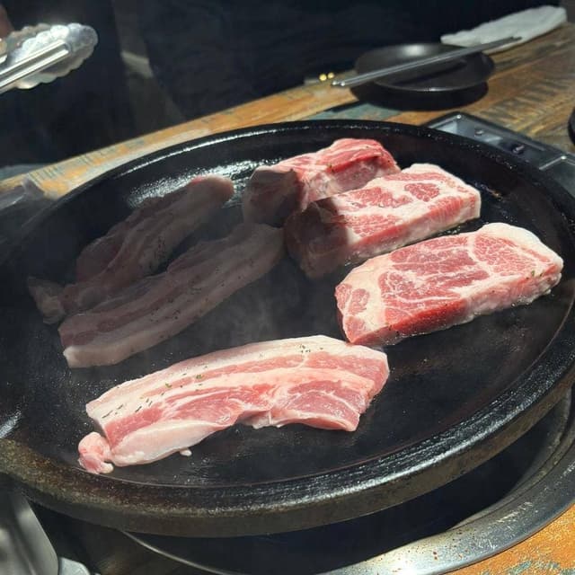 シンナ 新大久保店 - サブ画像1
