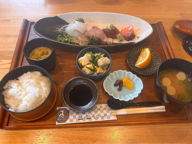 魚屋+台所 ななつや - サブ画像1