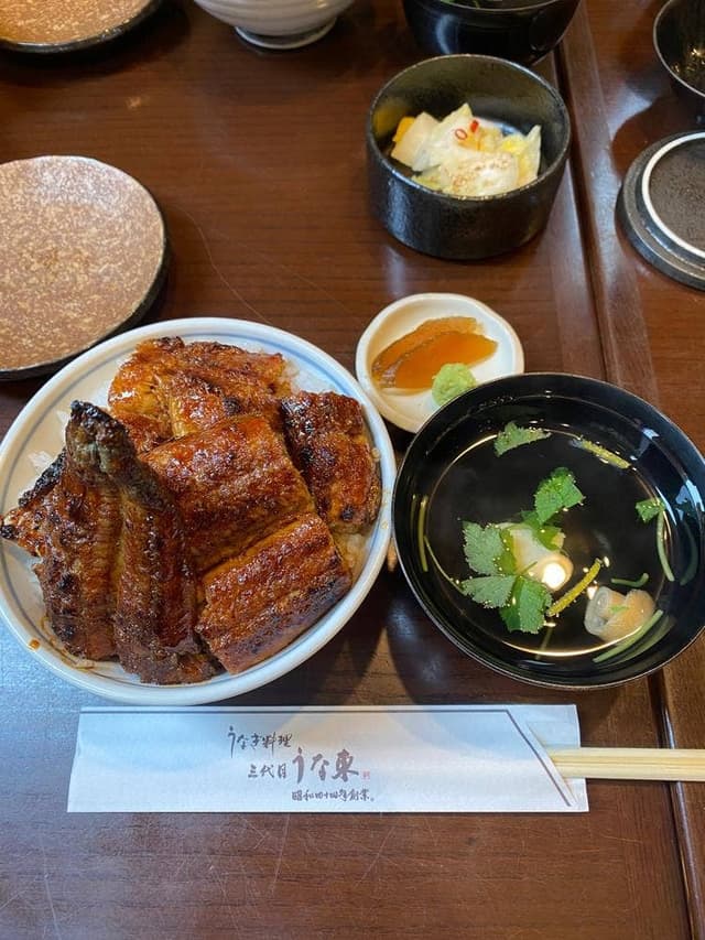 うなぎ料理三代目 うな東 中川本店 昭和四十四年創業 - サブ画像1