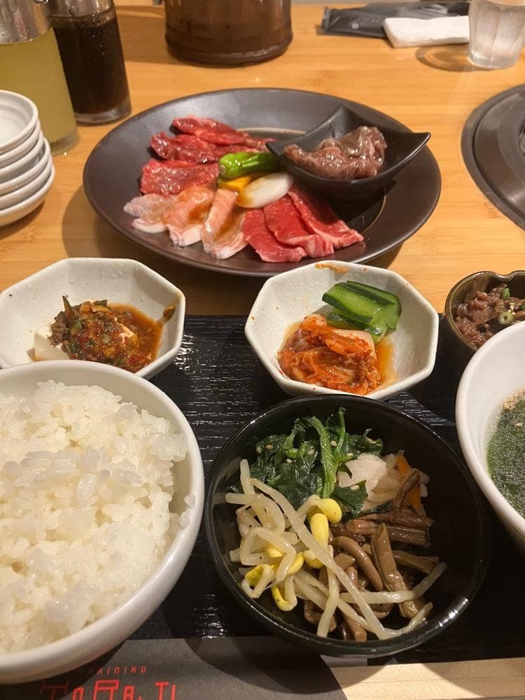 焼肉トラジ 京橋店