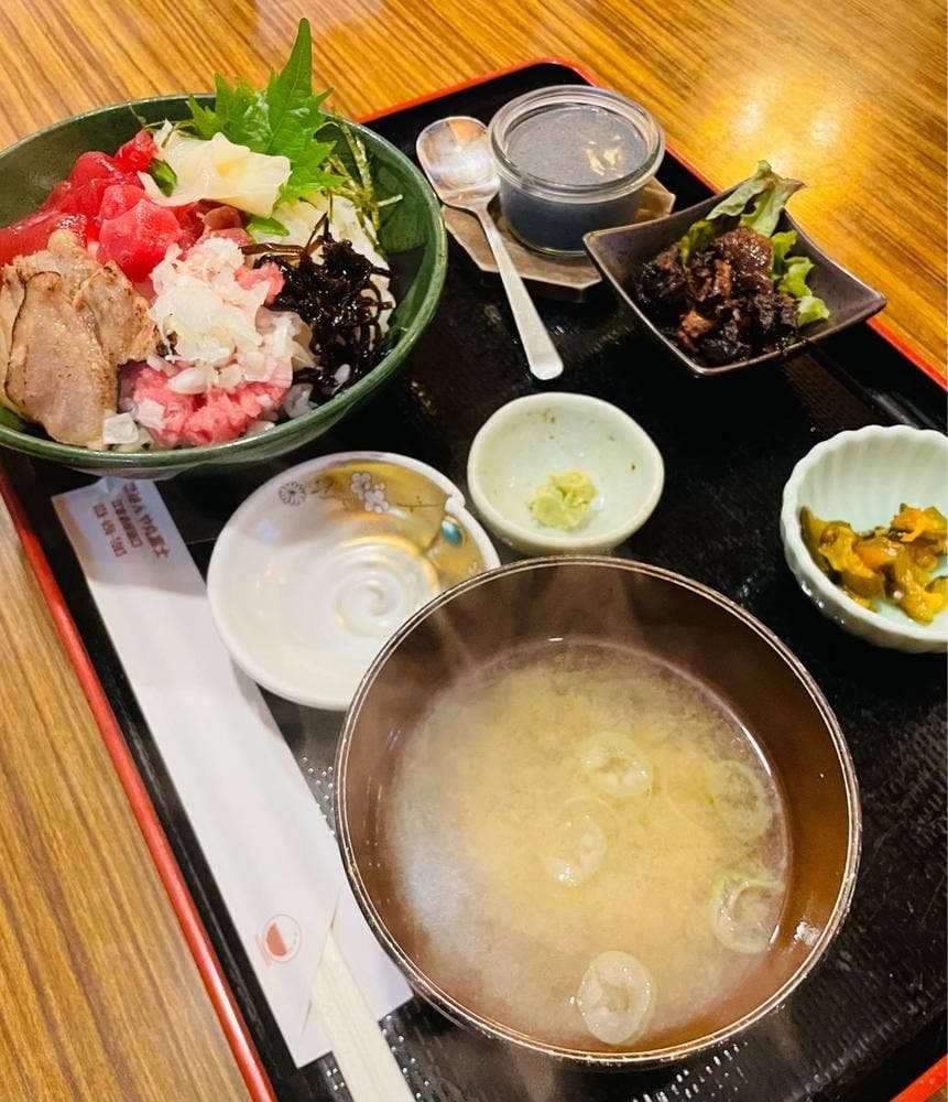 ごはんや丸富士