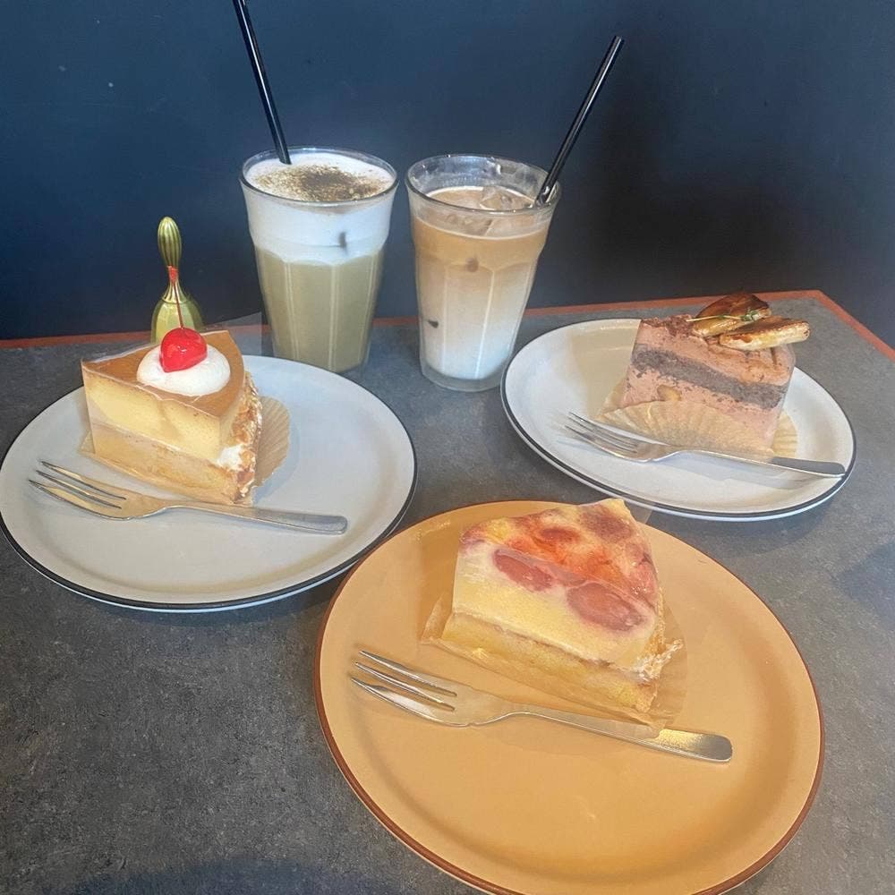 1Place cafe 各務原