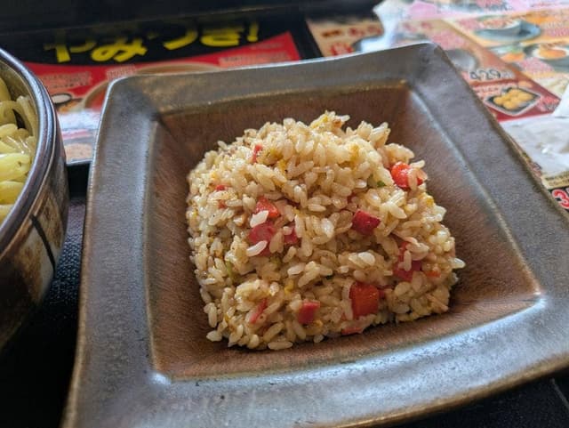 五味八珍吉田店 - サブ画像1