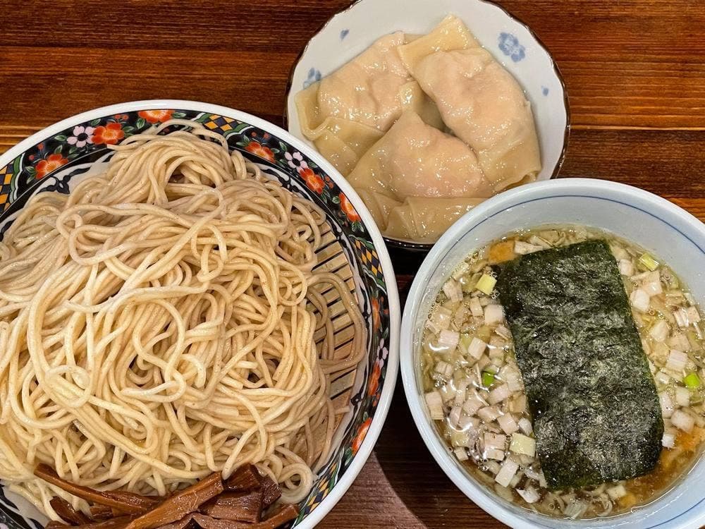 奈つやの中華そば