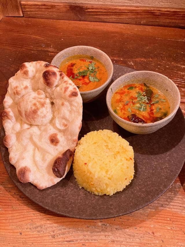 神楽坂 インド料理 想いの木 - サブ画像1