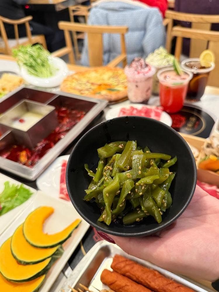 老媽火鍋 しゃぶしゃぶ 新宿南口店