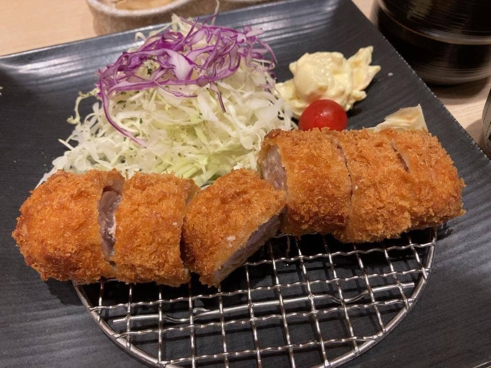 とんかつKYK デュオ神戸店