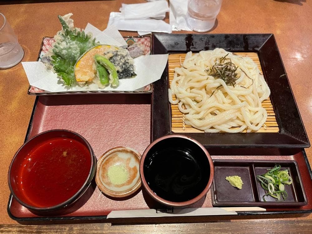 四国うどんパンジョ店