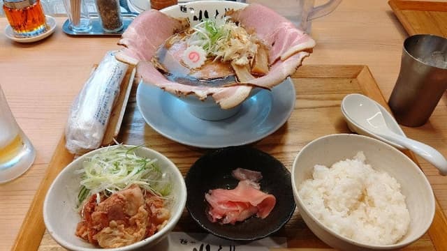 麺や 小とり 東梅田 - サブ画像1