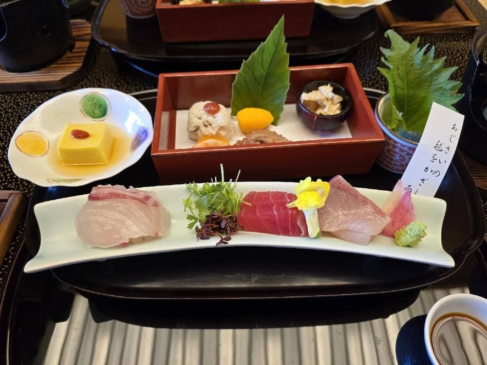 日本料理 山茶花 ホテル若水