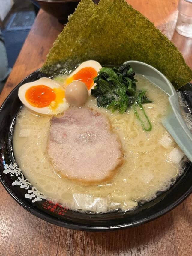 横浜家系ラーメン 極味家 - サブ画像2