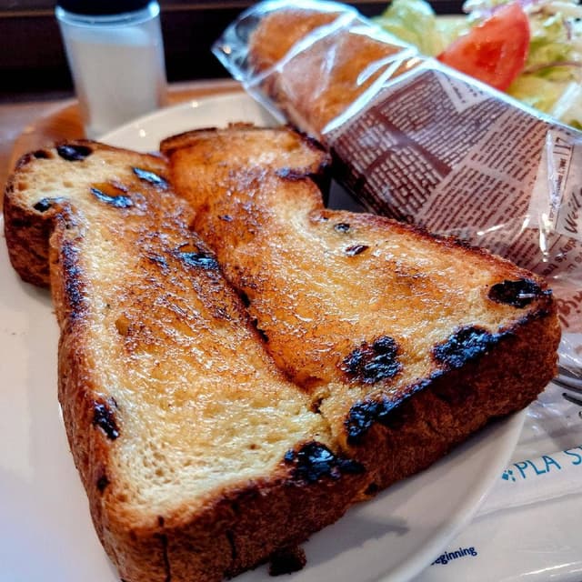 志津屋 JR二条駅店 - サブ画像1