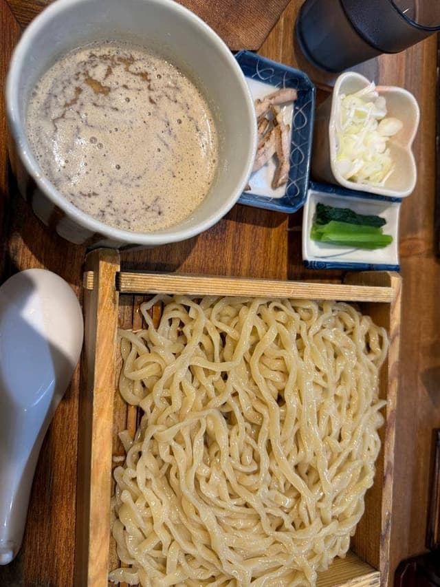 炭火焼濃厚中華そば 威風堂道 - サブ画像3