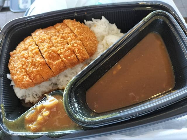 カレーハウスCoCo壱番屋 東京競馬場店 - サブ画像1