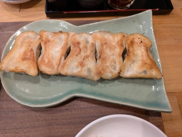 餃子専門店 紬刃 - サブ画像1