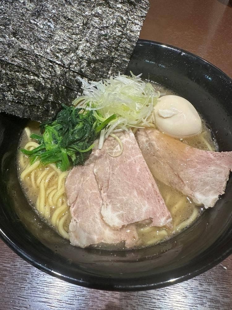 家系らーめん 金井家