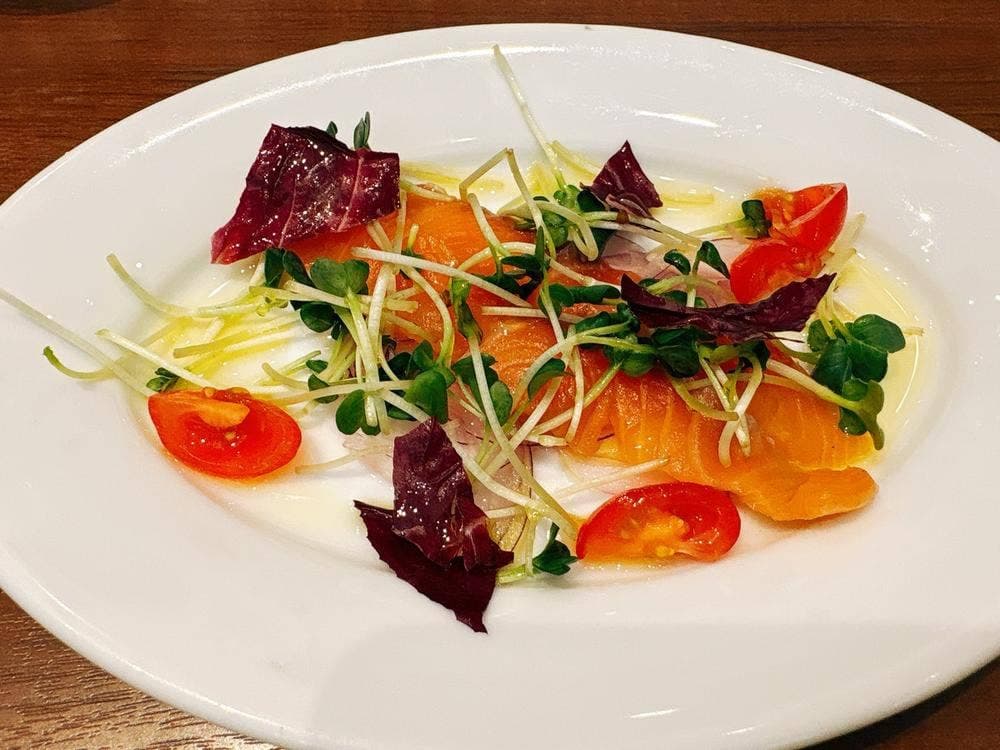壁の穴 玉川高島屋店