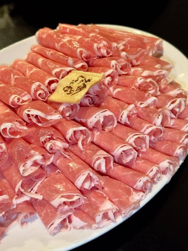 ラムしゃぶ金の目 六本木店 shabu shabu and lamb dishes