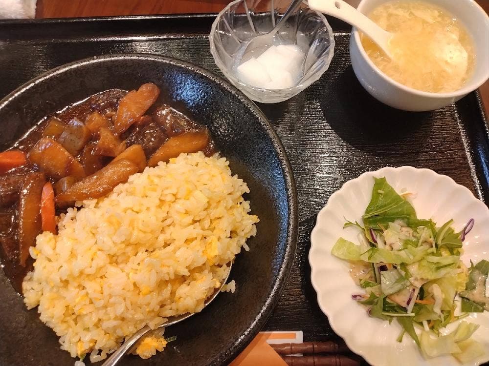 創作アジアン 琥珀