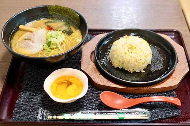 麺の城 天白店 - サブ画像1