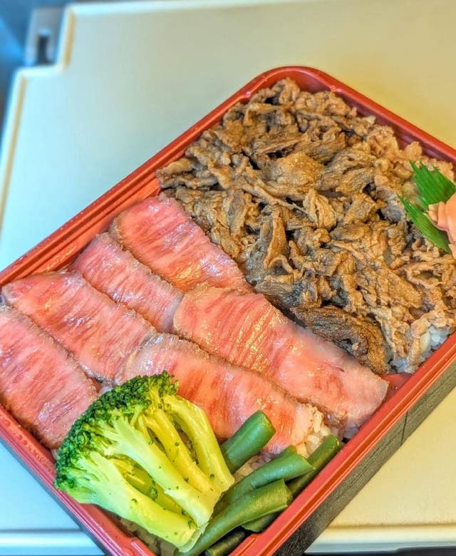 神戸ビフテキ亭DELI エキマルシェ新大阪店 - サブ画像1