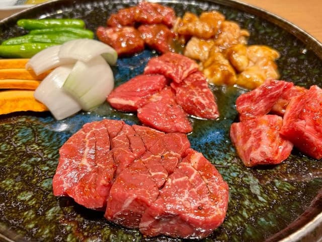 酒肴焼肉 彩稟 - サブ画像1