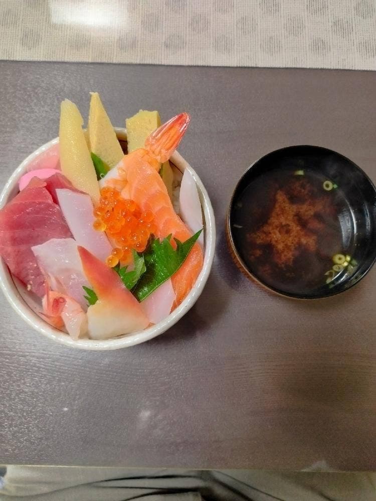 鮨ぜん