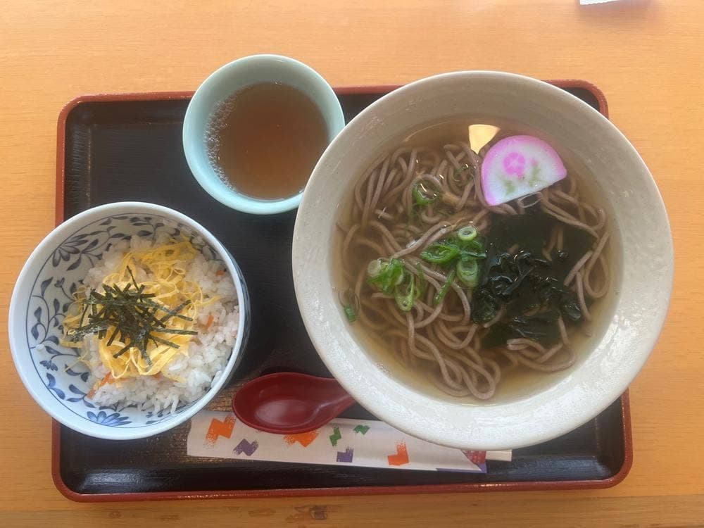 カフェレストラン弐番館