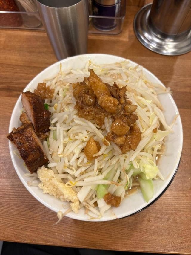 ラーメン チョモランマ - サブ画像1