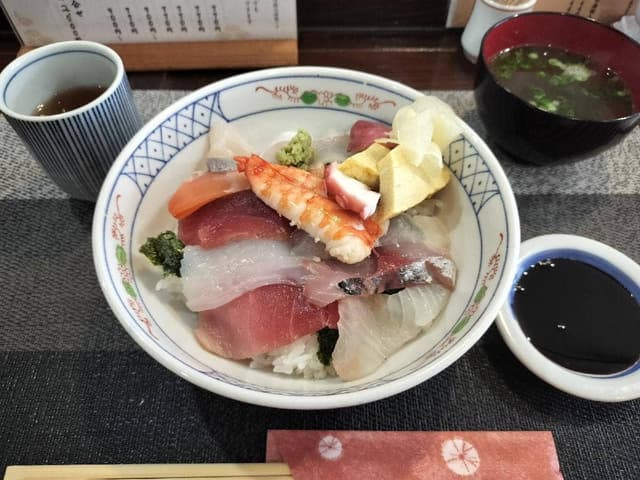 旬 美味魚介 鮨 みやた屋 - サブ画像1