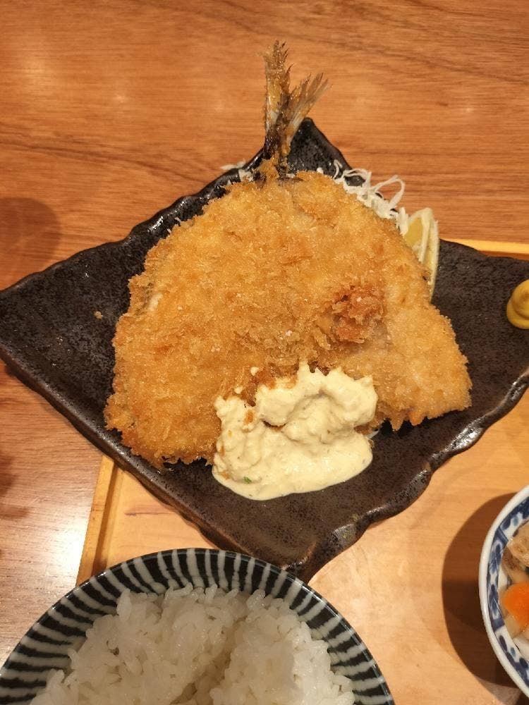 釣宿酒場マヅメ 丸の内センタービル店