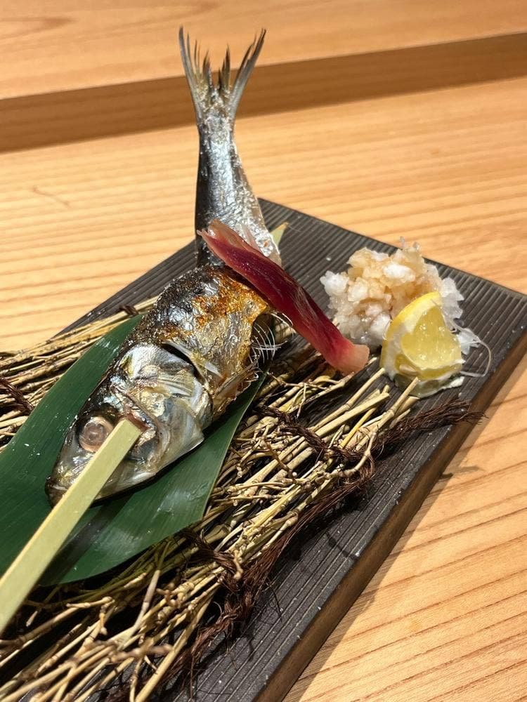 炭火焼き ウキヨバナレ。